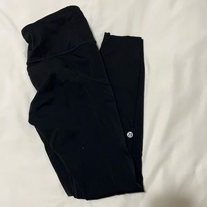 Lululemon base pace 7/8 leggings size 6